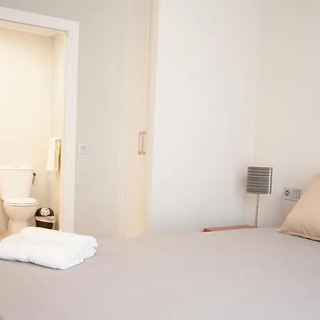 Apartamento San Pascual Apartment *